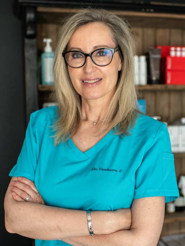 Dr. Veronique Vanhoorn